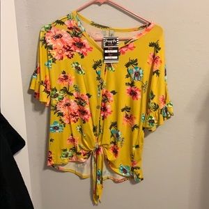 Yellow flowery top
